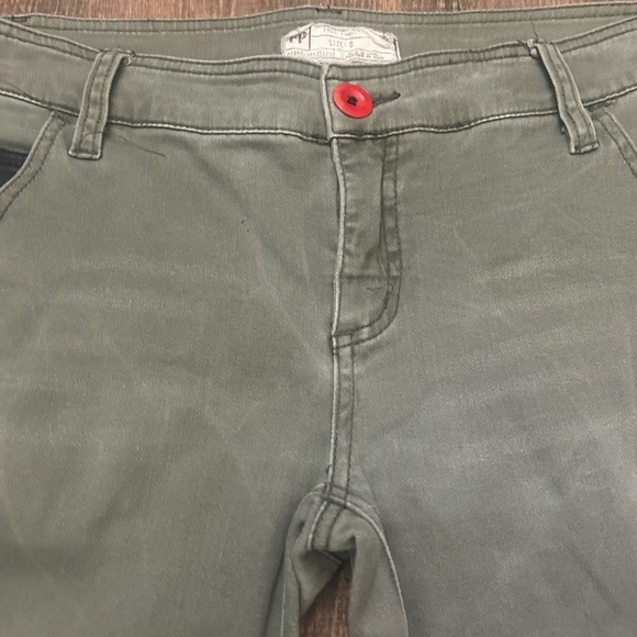 Free People Sz.0 vintage patched crop pants in Excellent used condition - Picture 3 of 14